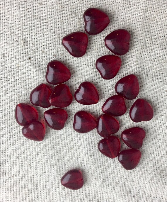 11mm x 11mm Side Drilled 2 Strands 16/" RUBY RED Glass HEART BEADS 75 +