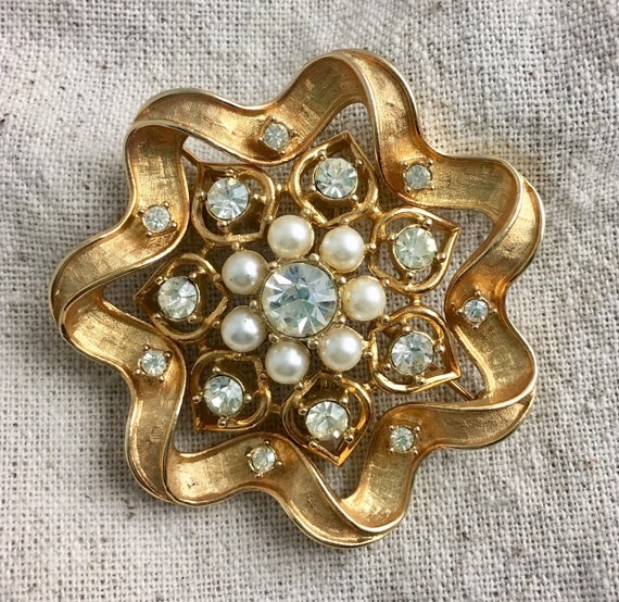 Sarah Coventry Vintage Three in One Brooch, brush… - image 1