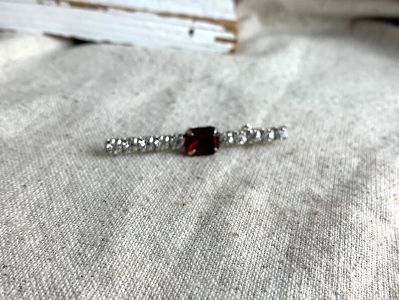 clear round cut rhinestones Vintage Rhinestone Bar Pin silver tone base metal red emerald cut rhinestone 2 long 9 mm x 8 mm center