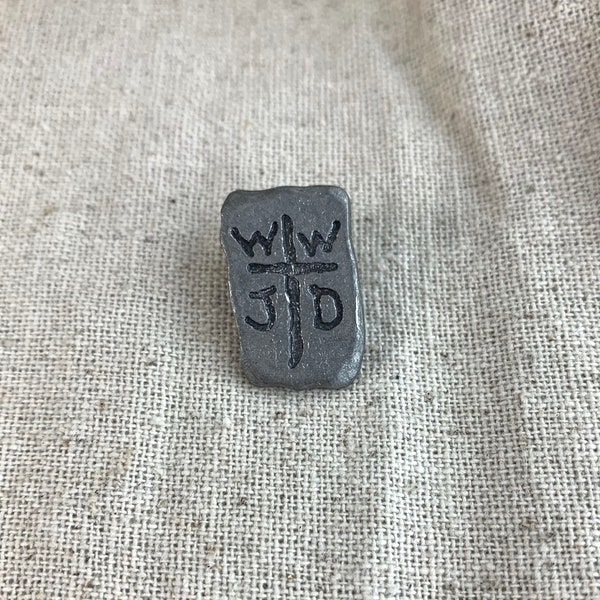 Dicksons WWJD Lapel Pin / TIe Tack, 7/8" x 5/8", pewter, vintage, signed