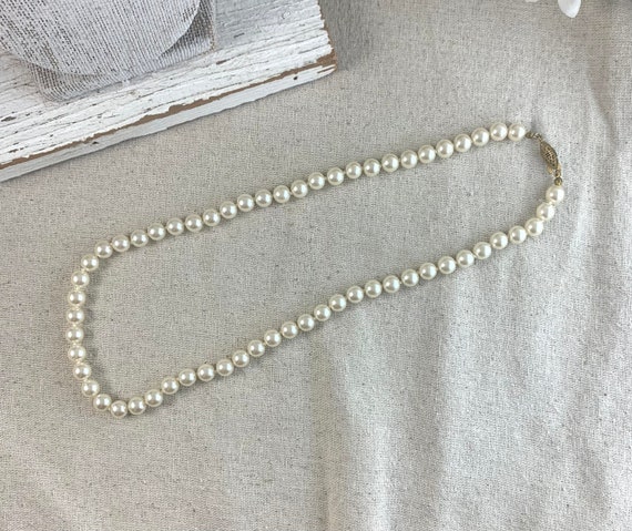 Vintage Knotted Faux Pearl Bead Necklace, 20" lon… - image 3