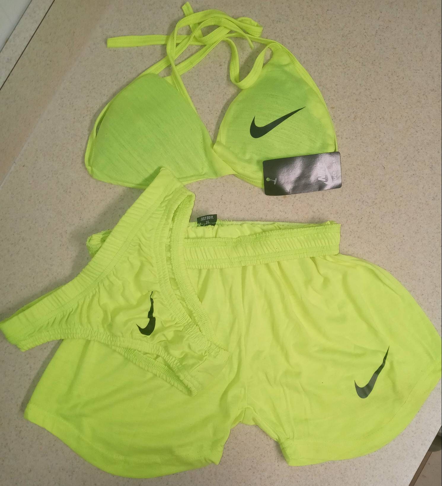 nike bra and sweatpants set