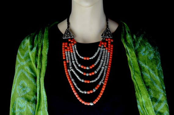 Antique Ma'naqa necklace from Yemen. Tribal silver and glass beads Sana'a necklace