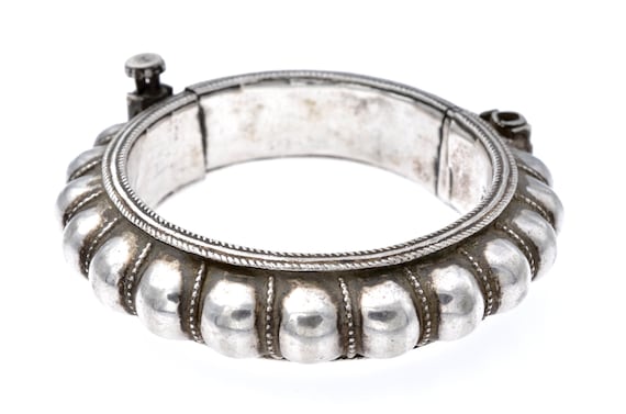 Traditional Tribal Silver Cuff Bracelet from Rajasthan: Symbol of Purity, Protection, and Craftsmanship in Indian Ethnic Jewelry