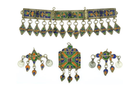 Ancient ethnic adornment from the Central High Atlas in enameled silver and glass. Old Talgamut tribal head adornment