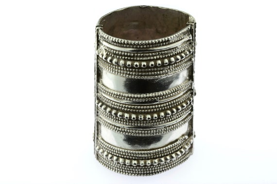 Yemen silver bracelet, Bedouin jewelry, ethnic bra