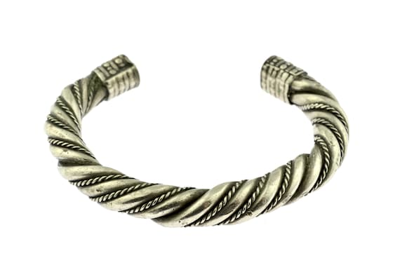 Old SUMAILIYA Bedouin silver bracelet. Old ethnic… - image 1