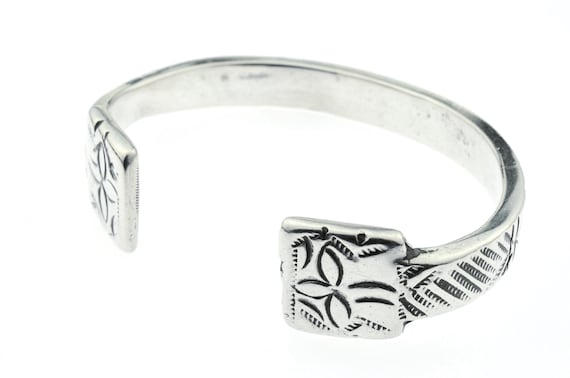 Heavy Amazigh ethnic anklet. Old Berber tribal anklet from Tunisia.