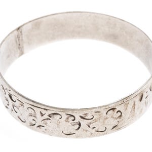 Old Berber Moroccan silver bracelet. High grade silver tribal amazigh bracelet