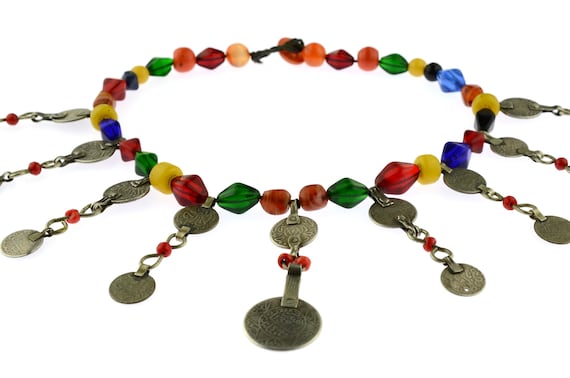 Vintage Tuareg tribal silver necklace, Moroccan ethnic necklace, rural Berber necklace with coin pendants and vintage Czech Vaseline beads
