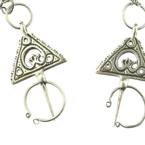 Antique pair of ethnic silver TAZENAGHT fibulae. Old Berber tribal fibulae from Morocco in high grade silver