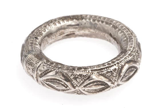 Omani Antique Silver Elbow Ring with Snake Design