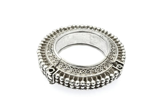 Heavy silver bracelet from Rajasthan, tribal indian silver bangle, old ethnic bracelet