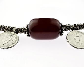 Antieke Jemenitische etnische ketting - zilver en kersen bakelieten Faturan-kralen