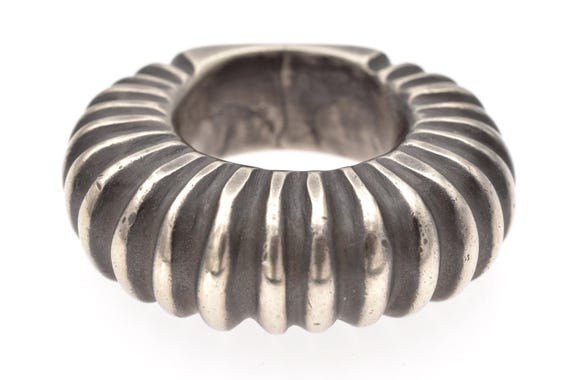 Heavy TUAREG or FULANI ring in silver from Mali. Old Tribal PEUL Hair Ring from West Africa