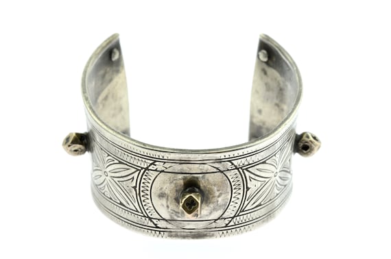 Antique Moroccan Azbeg Silver, Enamel and Niello Bracelet. Ida Ou Nadif Berber cuff