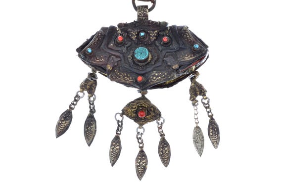 Himalayan tribal leather pouch from Tibet, MECHAK type belt accessory with metal mounts and leaf-shaped drops