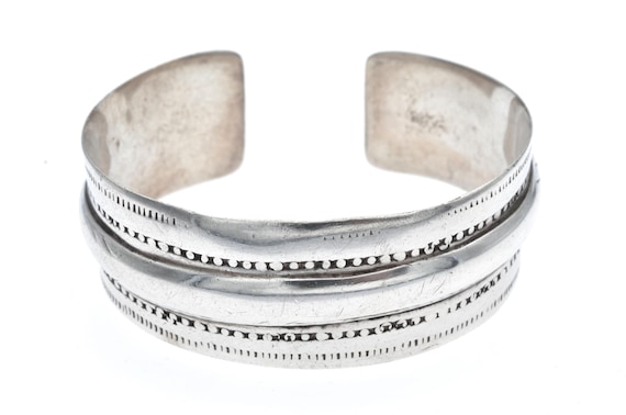Old silver bracelet from Tunisia. Antique silver tribal Berber bracelet