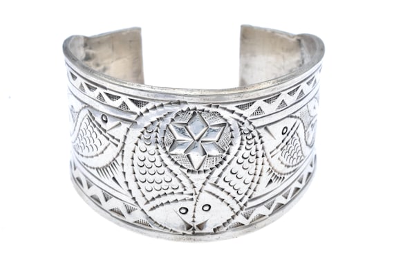 Old tribal KHALKHAL from Tunisia. Antique silver Berber ethnic anklet