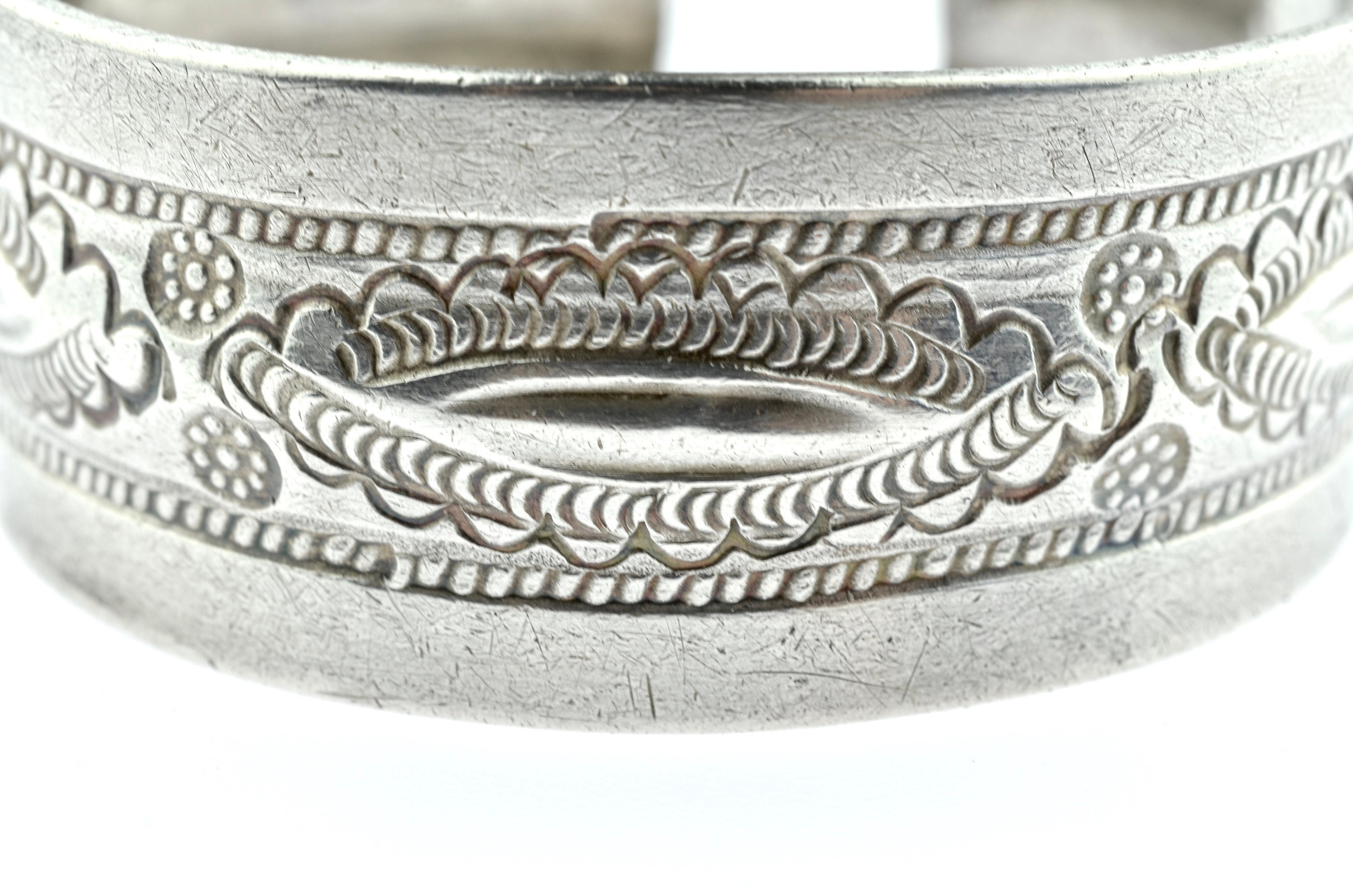 9styles Vintage Silver Bangles Bracelet Antique Tibetan Silver Bracelets  For Women Tibetan Silver Jewelry