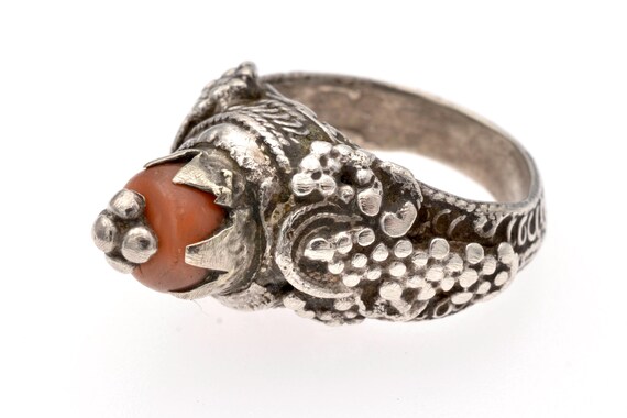 Old tribal silver ring from Yemen. Middle Eastern Ethnic silver ring with coral cabochon
