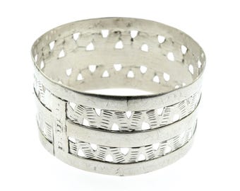 アンティークのチュニジアの高級シルバーブレスレット。チュニジアの