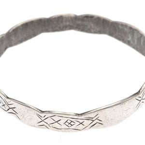Old Berber silver bracelet from Morocco, Moroccan Amazigh bracelet