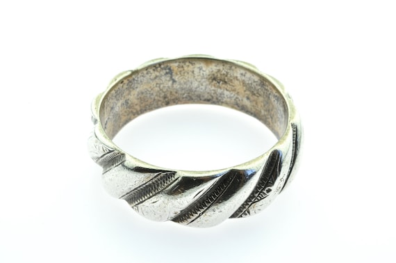 Heavy old bracelet from the Middle Atlas in Morocco.  High grade silver Berber tribal bracelet