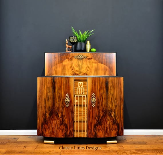 Vintage Art Deco Cocktail Cabinet: 1960s 