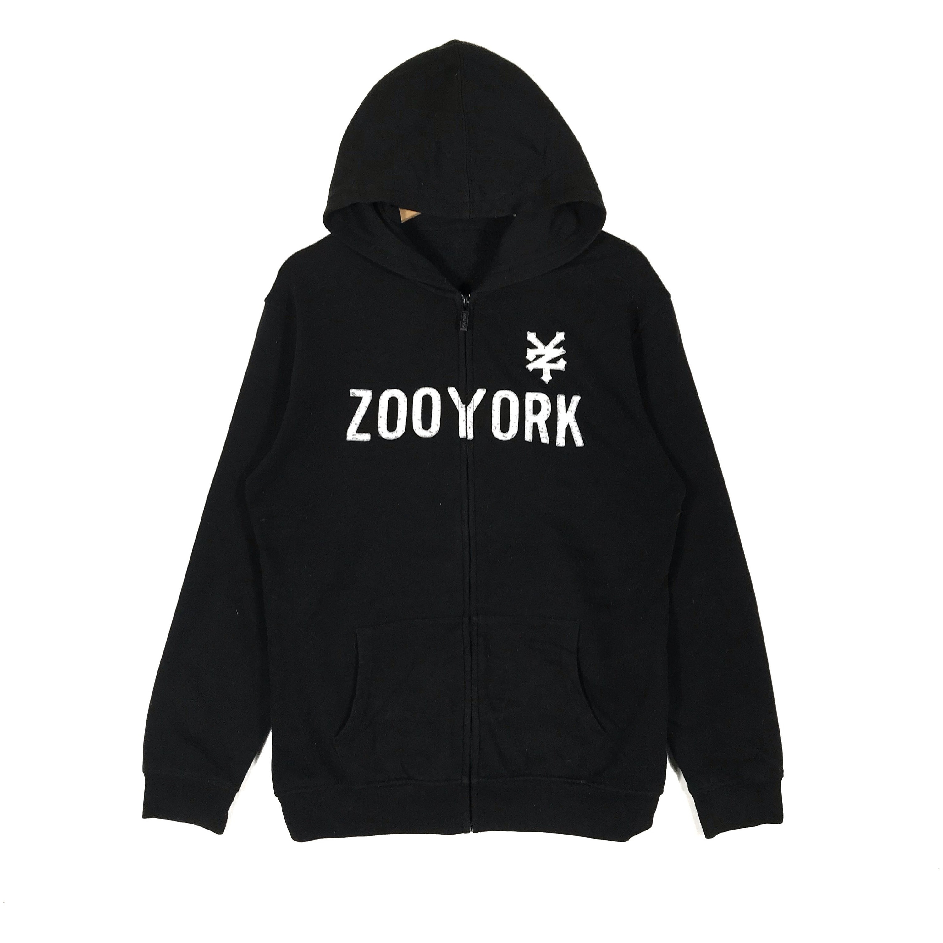 Vintage Zoo York Sweatshirt Hoodie Zipper M Size Black Colour 
