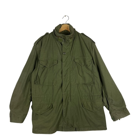 ビンテージ ALPHA 社製 US ARMY ミリタリージャケット Vintage Alpha Industries Olive Military Made in Usa M65 OG-107