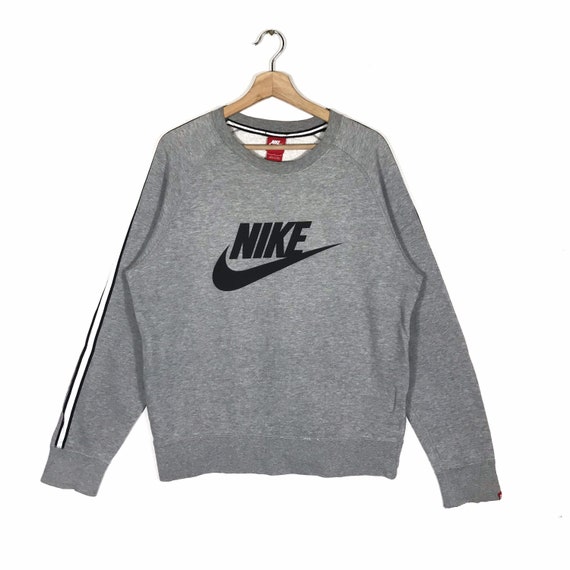 Vintage Nike Sweatshirt