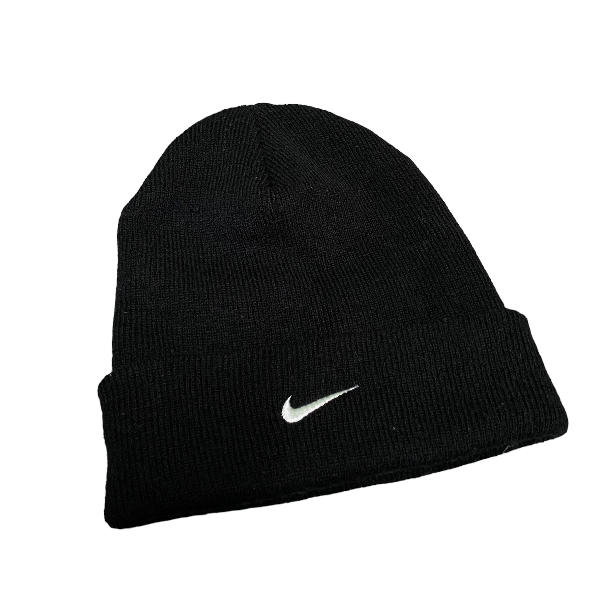 nike ribbed beanie