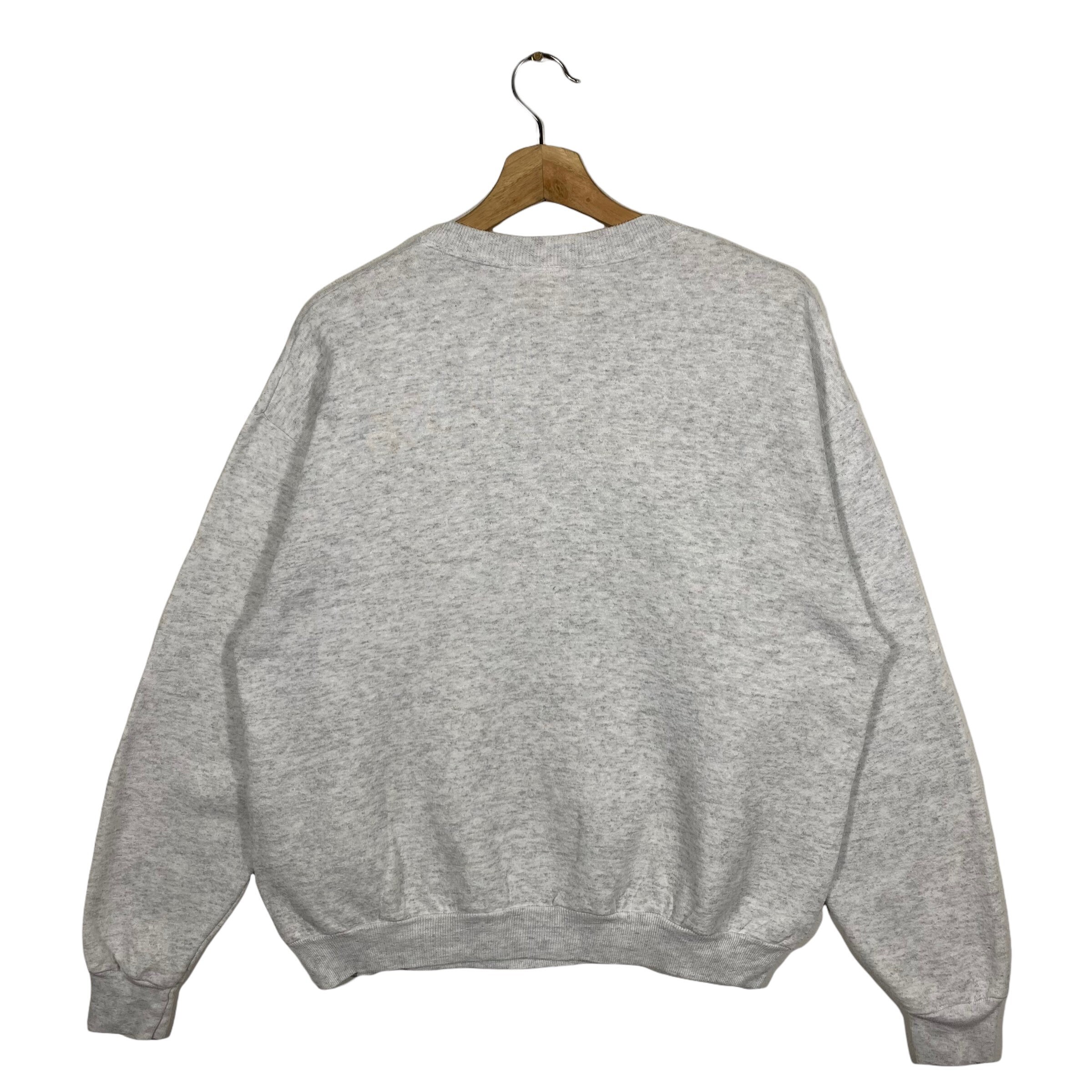 Vintage 90s Mickey Mouse Sweatshirt L Size but Fit to M Size Grey 