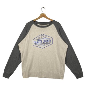 Vintage Dakota County Technical College Sweatshirt XL Size