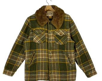 Vintage 1980's or 1990's Woolrich Jacket - Etsy