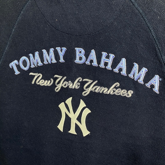 DAMBROWNByDAM Vinatge Tommy Bahama MLB New York Yankees Half Zip Sweatshirt M Size But Fit to L Size Navyblue Color