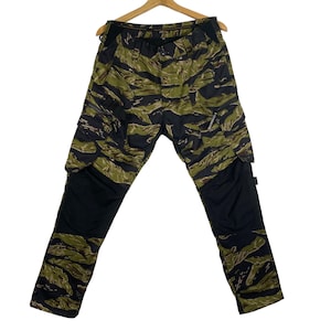 Vintage Field Core Tiger Sprite Camo Pants M Size
