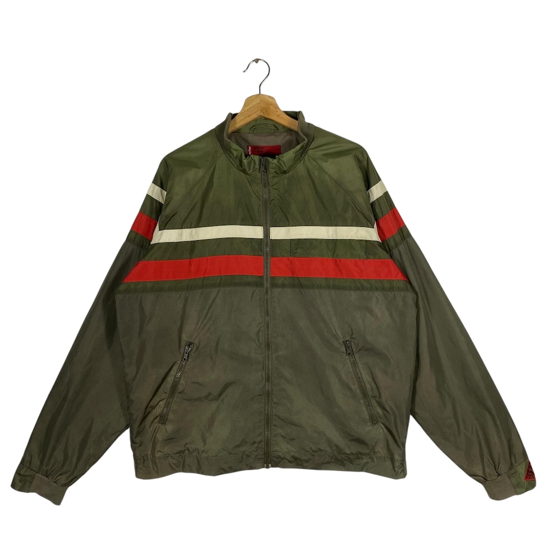 70s80s Levi’s Red Tab トラックジャケット ヴィンテージ Levis70s~80sRedTabトラックジャケットグリーンSF刺繍Mサイズ - メルカリ