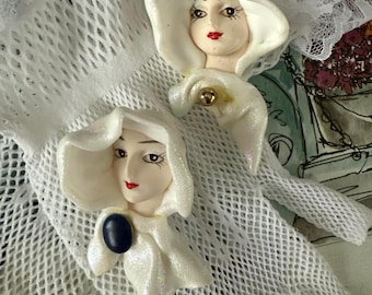 Vtg pin Brooch Lady Face Flapper Girl Brooch Pin Woman W/ fancy hat doll face jewelry gift for her gift for wife vintage elegant woman