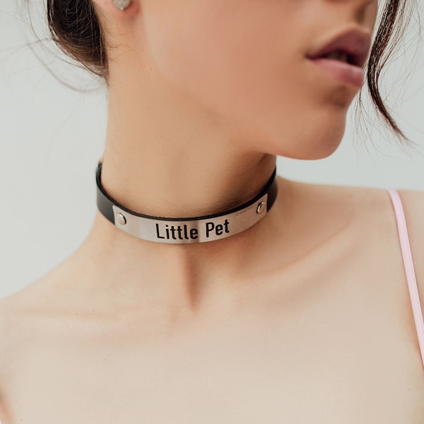 Custom Engraved DDLG Collar - Submissive Leather Choker, Personalized Slave Pet Play Collar, BDSM Gift