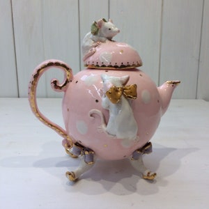Porcelain teapot, called &quot;Mice Teapot&quot; is inspired by the world of fairy tales. 20% gold decorations. Made to order. Made in Italy
