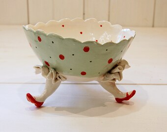 Porcelain "Three Legs" polka dot bowl, entirely handmade. Decorations with colored glazes. Made in Italy