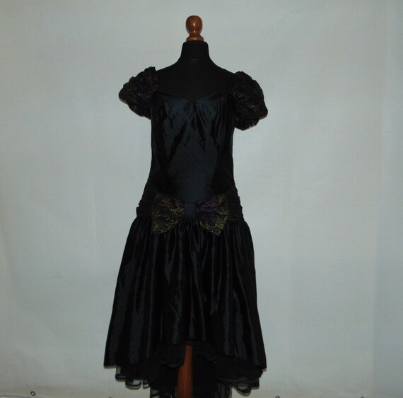 full skirted prom midi dress