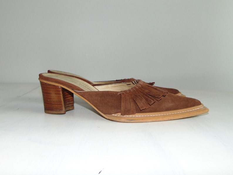 90s Suede leather fringe sandals Chunk heel mules Heel sandal clogs Boho clogs Ladies clogs Women shoes Slipper Size 37 US 6.5