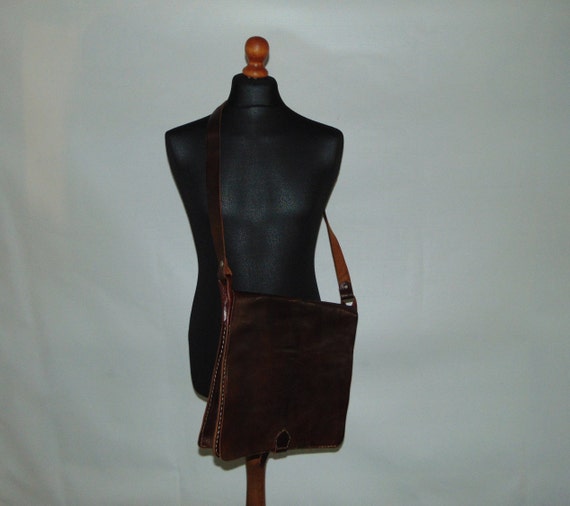 70s Distressed real leather messenger bag Crossbod