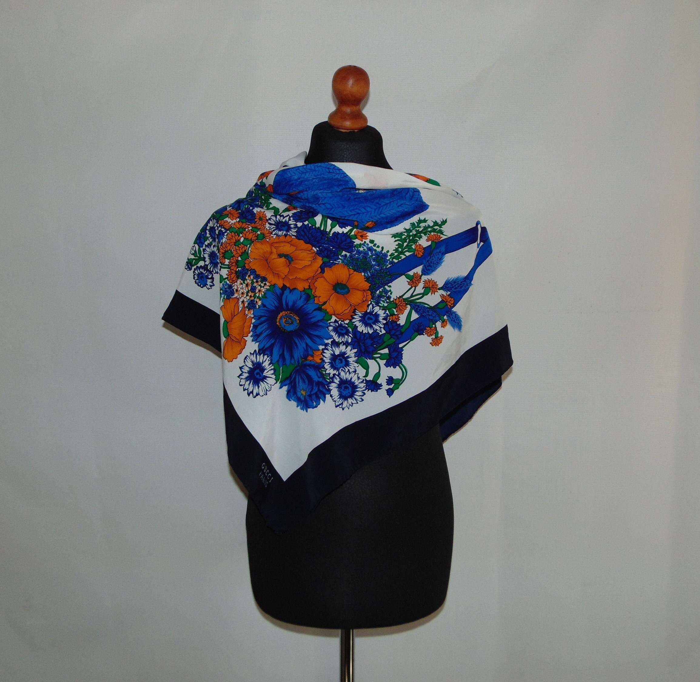 LV Silk design Logo scarf — Lynela's Fashion
