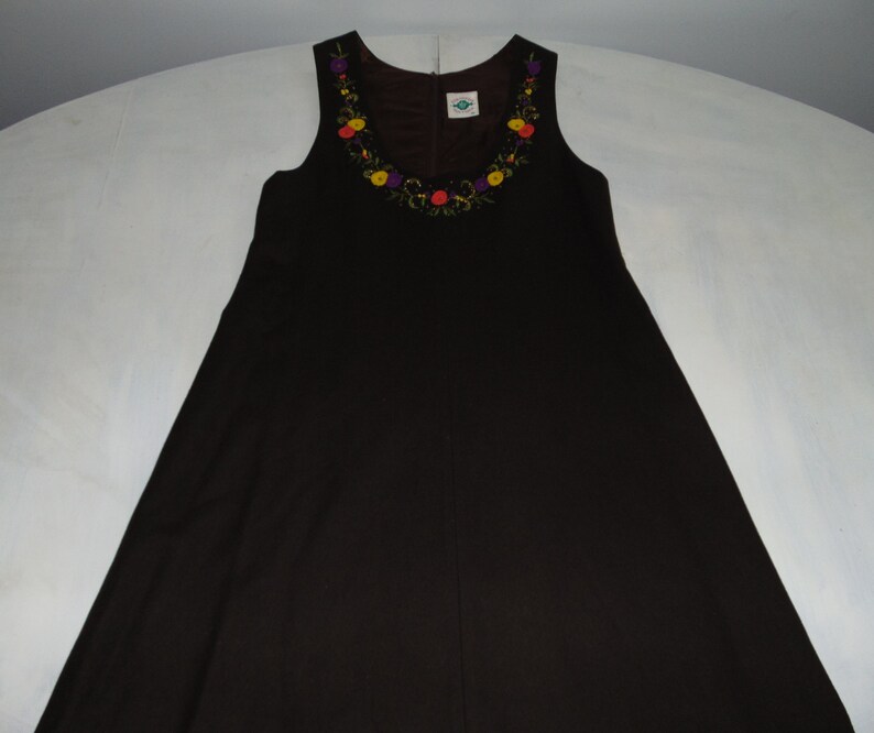 70s Wool country mini dress sundress Embroidered brown alpen folk dress Bavarian warm sleeveless dress A-line dress Size Medium