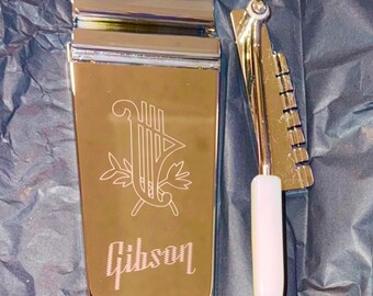 超リアルGibsonロゴ入り Maestro Vibrola　レプリカ　ゴールド Engraved Gold Gibson Long Maestro Vibrola Lyre Tailpiece