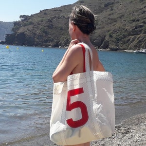 Nautical Beach Tote, Recycled Sail Handbag, Personalized Beach Totebag, Sea Bag, Beach Bag, Handcrafted Sailbag, Strandtasche Recycelt by Aqualata